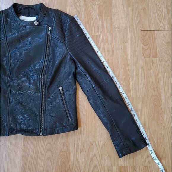 Cupcakes & Cashmere 100% Leather Shirley Moto Jacket size Small in Black - Picture 12 of 15